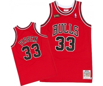 Men's Mitchell and Ness Chicago Bulls #33 Scottie Pippen Swingman Red Throwback NBA Jersey