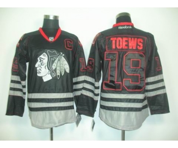 nhl jerseys chicago blackhawks #19 toews black[2011 new]