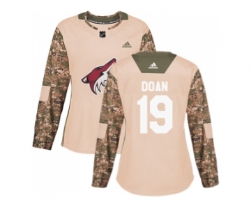 Women Adidas Phoenix Coyotes #19 Shane Doan Camo Authentic 2017 Veterans Day Stitched NHL Jersey