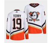 Men's Anaheim Ducks #19 Troy Terry White 2022-23 Reverse Retro Stitched Jersey