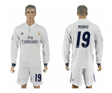 Real Madrid #19 Modric White Home Long Sleeves Soccer Club Jersey 1