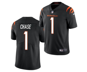 Men Cincinnati Bengals #1 Ja'Marr Chase Black Vapor Untouchable Limited Stitched Jersey